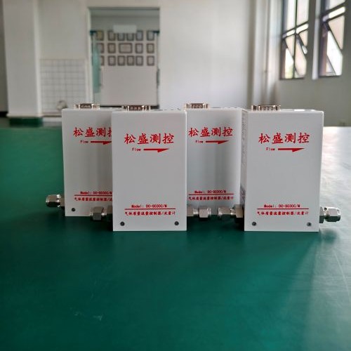 半导体行业使用的热式气体质量流量控制器